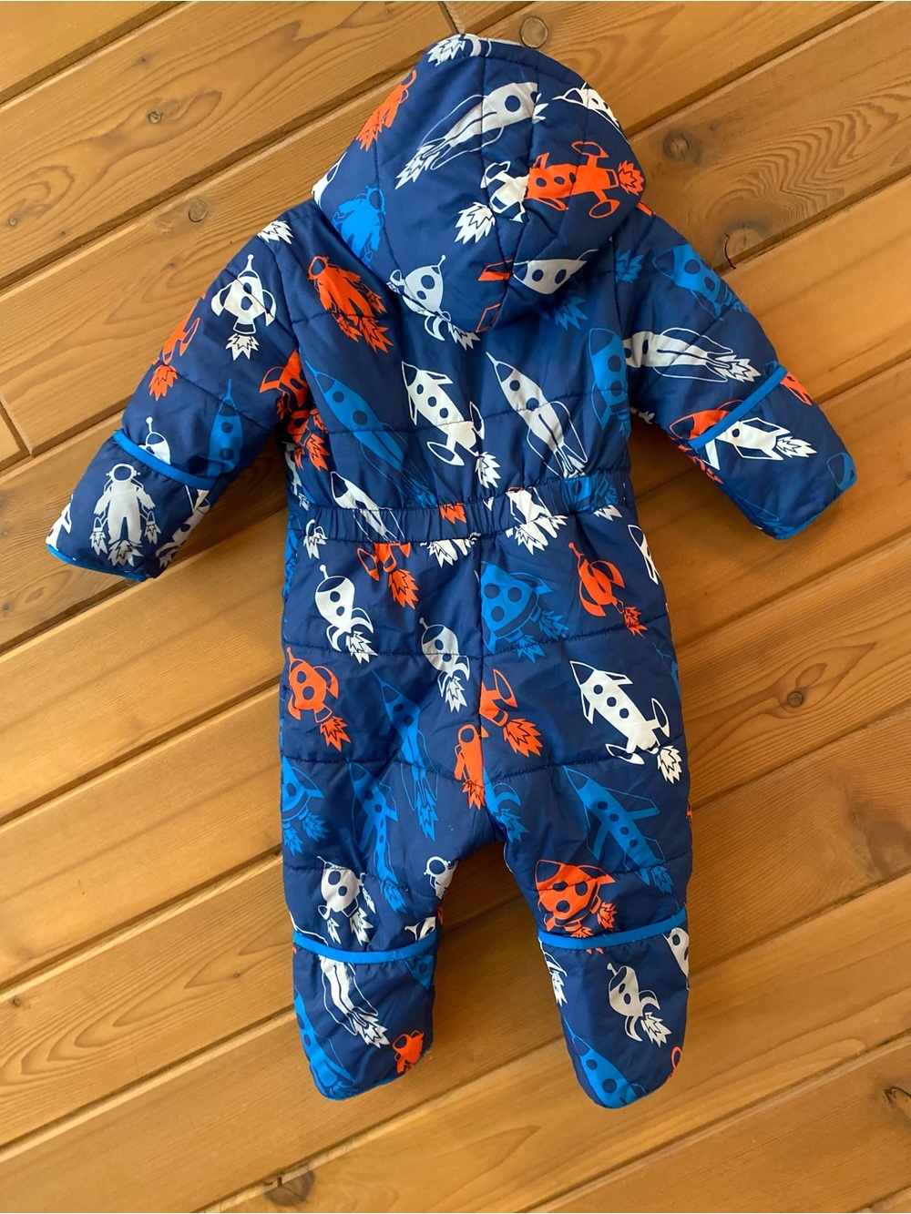 Hatley Snowsuit - Picture 5 of 9